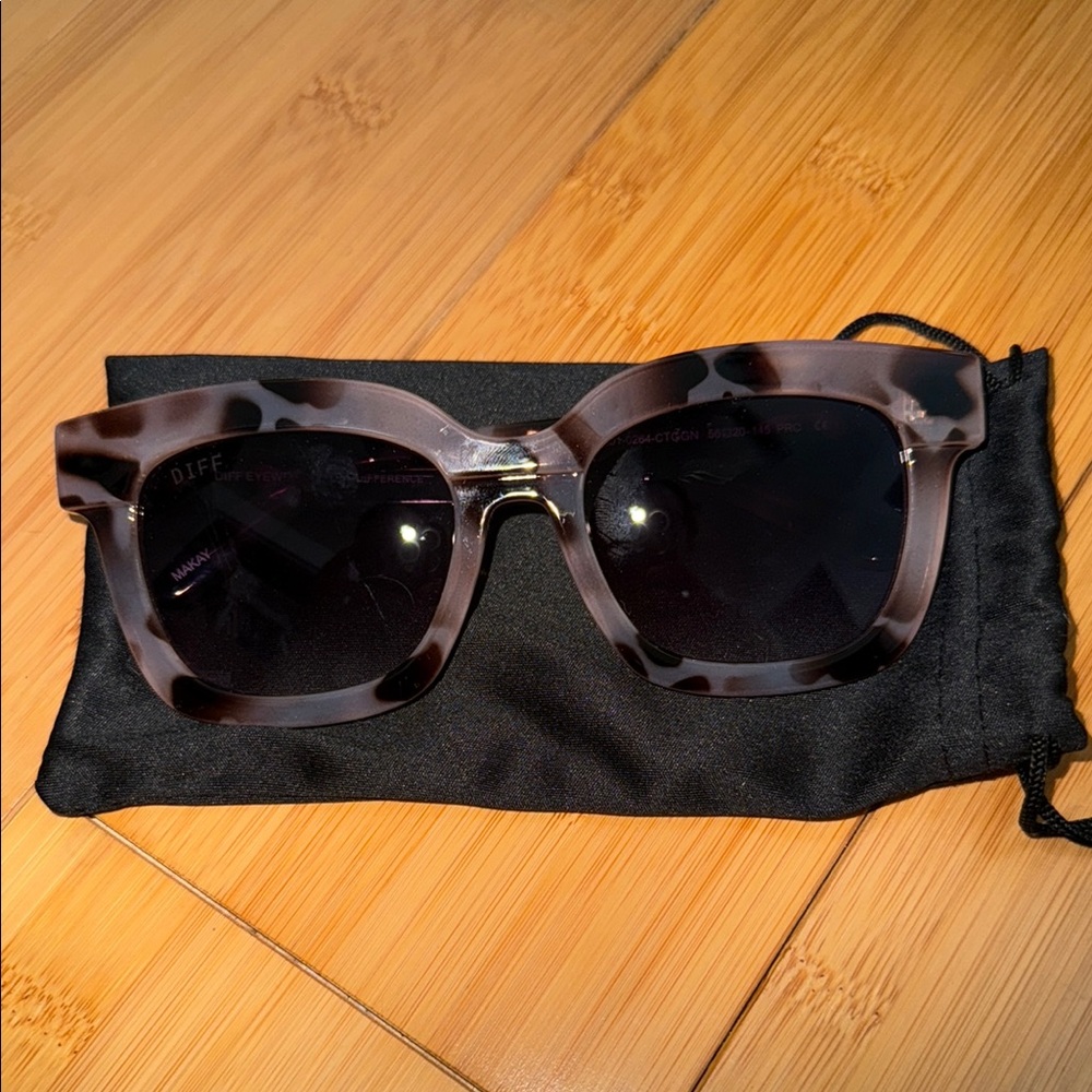 Diff Oversized Square Sunglasses